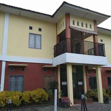 Penginapan Syariah Parit  Exterior photo