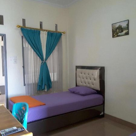 Penginapan Syariah Parit  Exterior photo