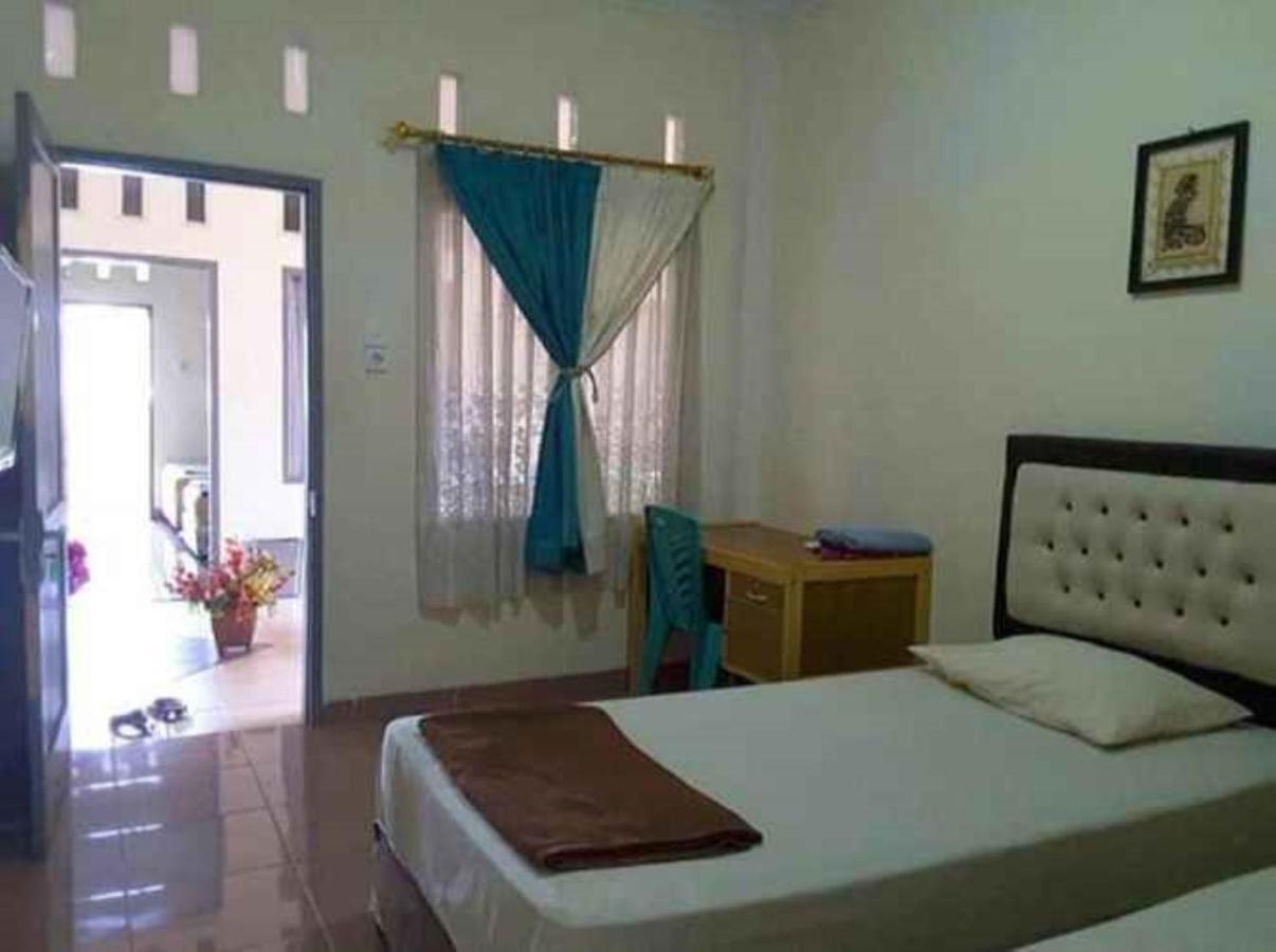 Penginapan Syariah Parit  Exterior photo