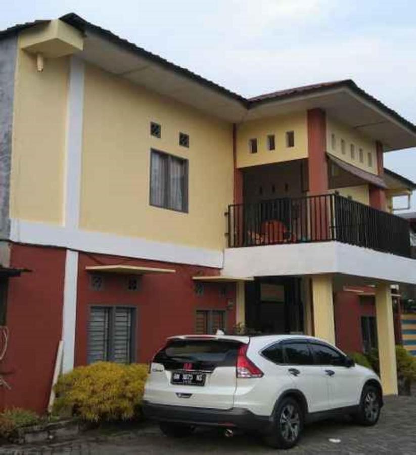 Penginapan Syariah Parit  Exterior photo