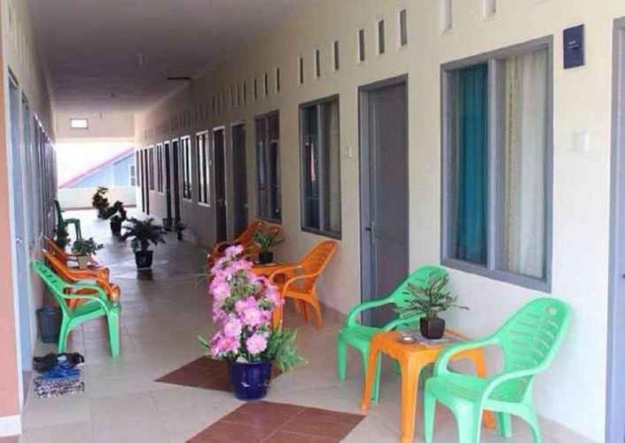 Penginapan Syariah Parit  Exterior photo
