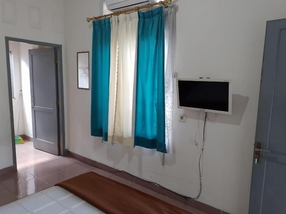 Penginapan Syariah Parit  Exterior photo