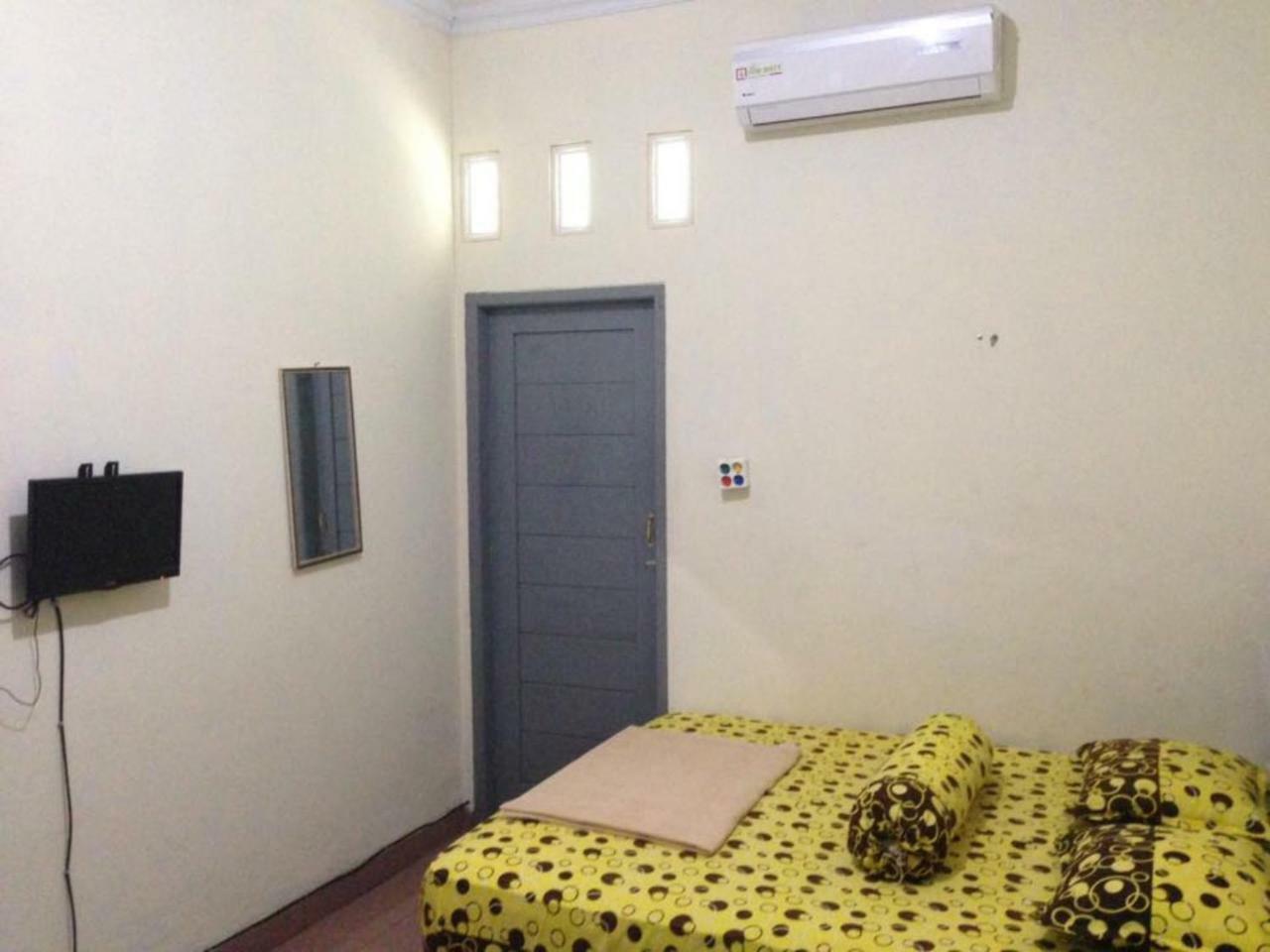 Penginapan Syariah Parit  Exterior photo